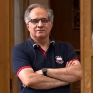 خط سفید سعید شریعتی  @Saeedshariati