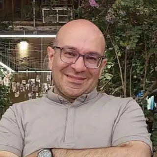 خط سفید آرش فرحزاد  @Arashfarahzaf